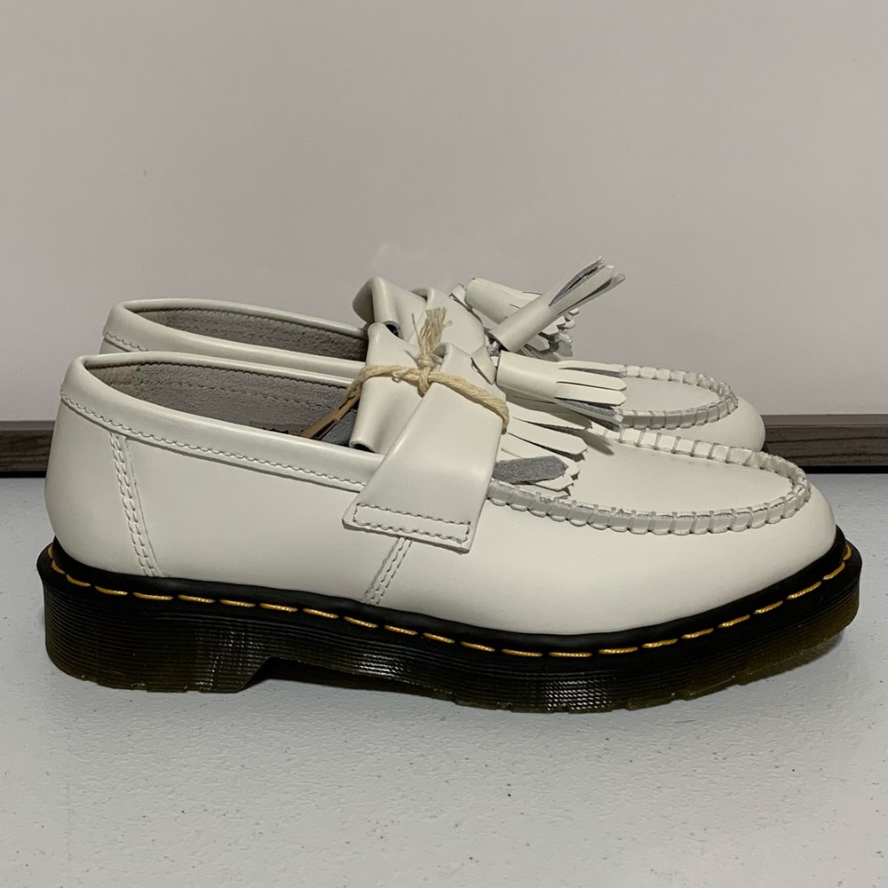 Dr. Martens Adrian Yellow Stitch Leather Tassel Loafers-Size 7 New